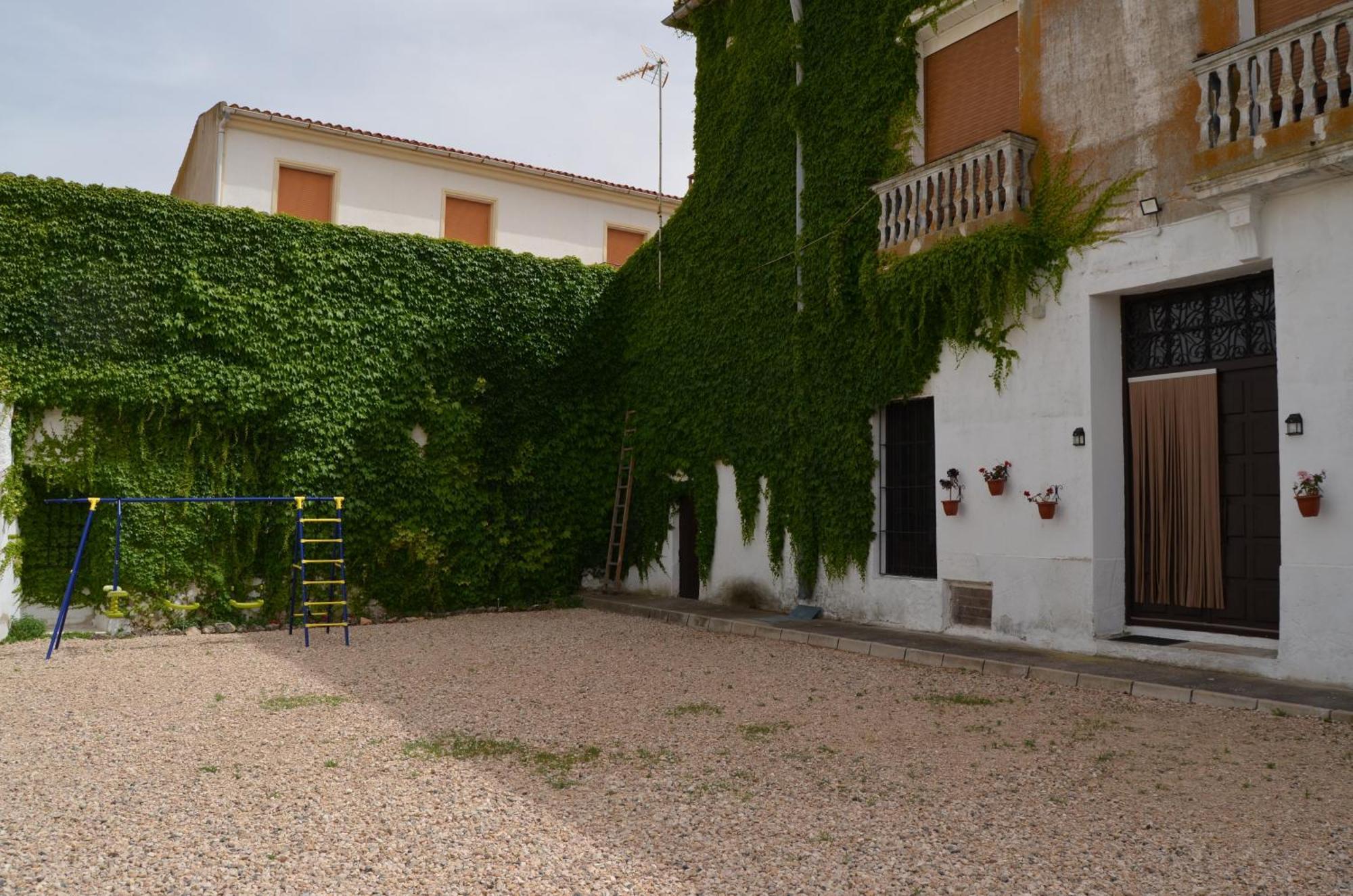 La Antigua, Casa Centrica, Amplio Patio, Piscina Y Barbacoa Villa Campillo de Altobuey Exterior photo